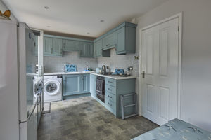 Kitchen Diner- click for photo gallery
